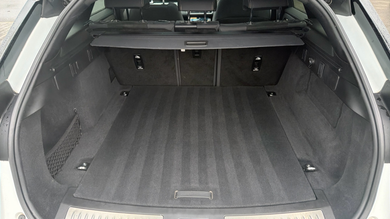 Land Rover Range Rover Velar 2.0 P250 R-Dynamic 5dr Auto Petrol Estate